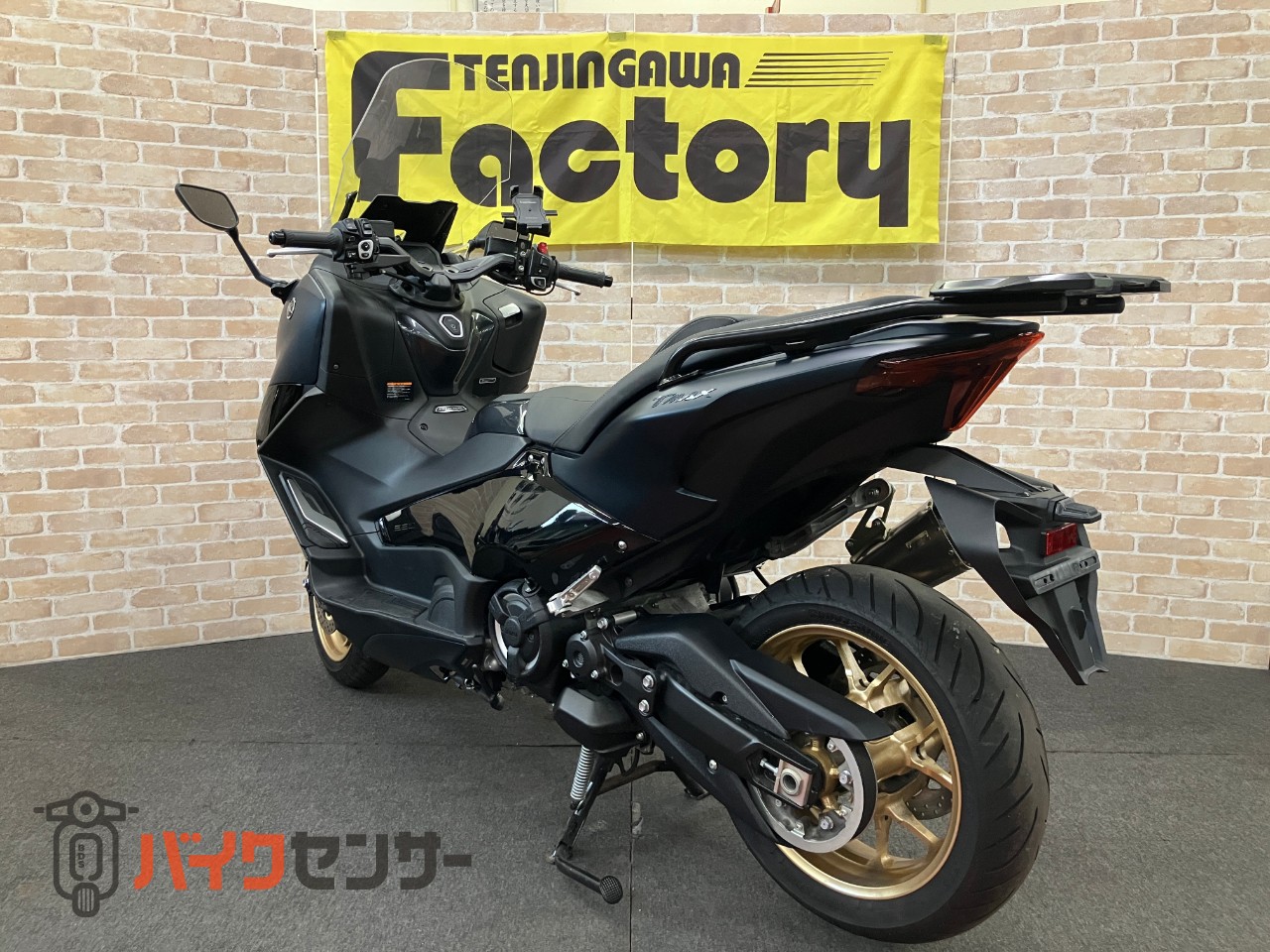 T-MAX560 TECH MAX OVERフルエキ プーチスクリーン リアキャリア ETC_5