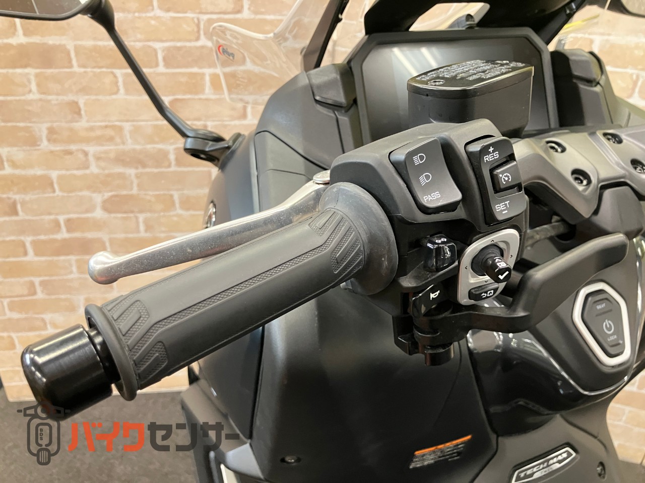 T-MAX560 TECH MAX OVERフルエキ プーチスクリーン リアキャリア ETC_32