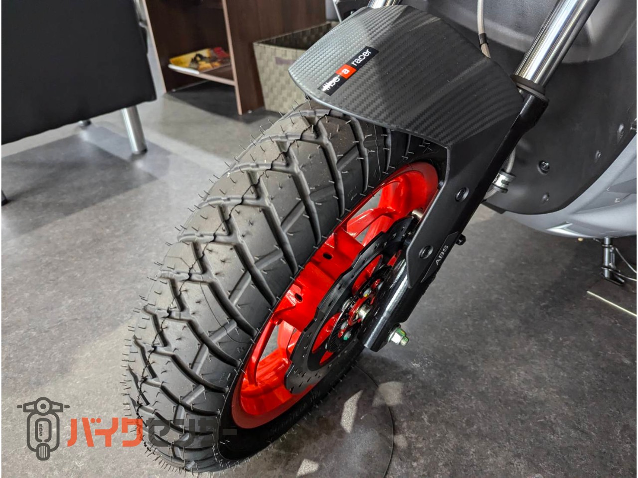 SR GT200　☆外観動画あり☆　新車　イリジウムグレー/10