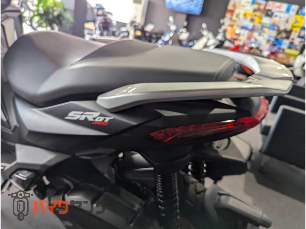 SR GT200　☆外観動画あり☆　新車　イリジウムグレー/21