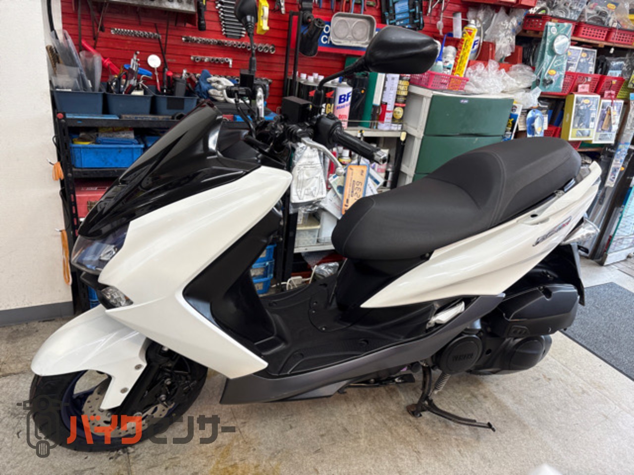 も*︎様 マジェスティ155s 蛇柄シート 新品張り替え済み sg52j も*︎様 マジェスティ155s 蛇柄シート 新品張り替え済み sg52j も*︎