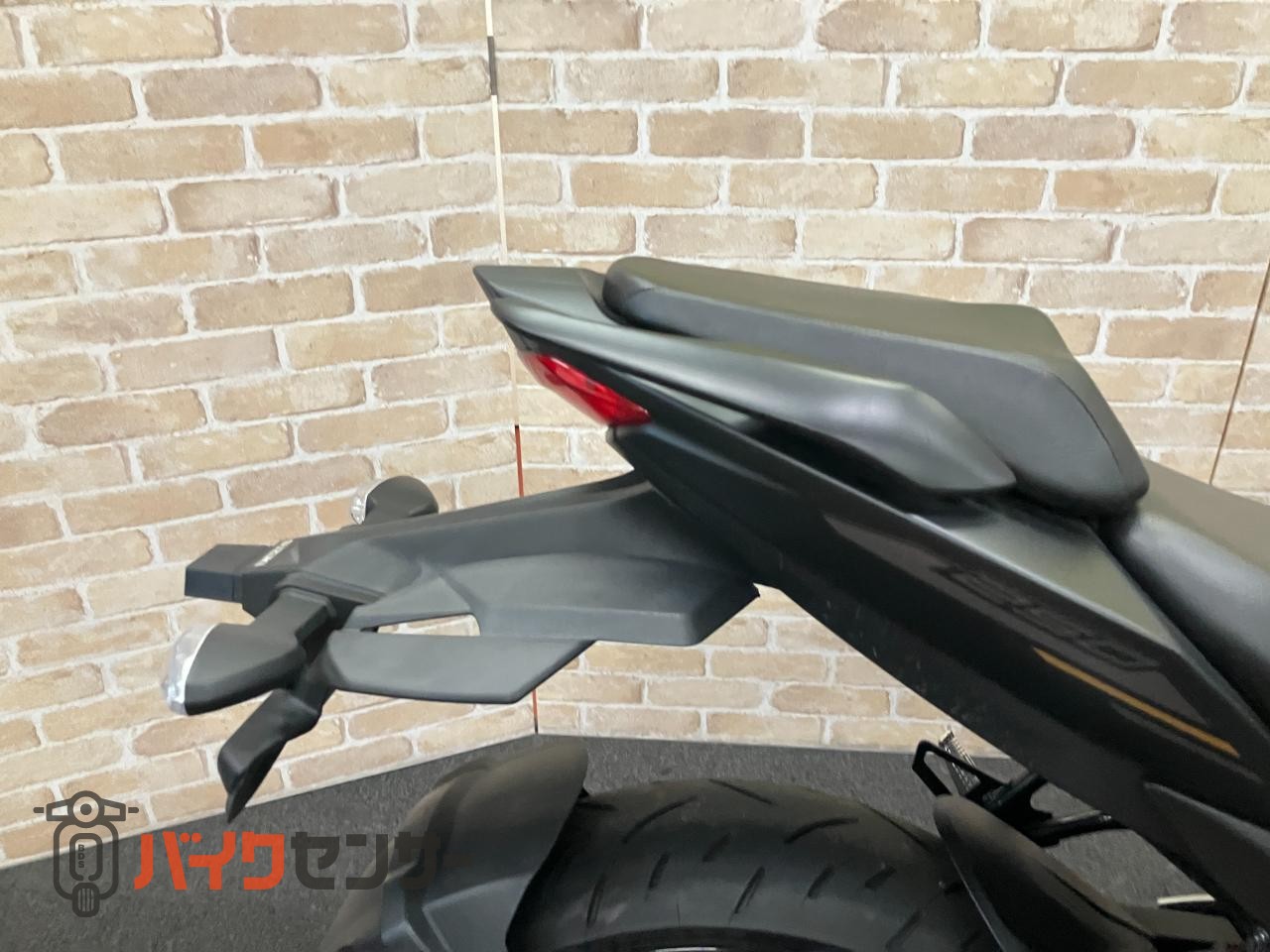 GIXXER SF250 ワンオーナー車 ノーマルコンディション_23