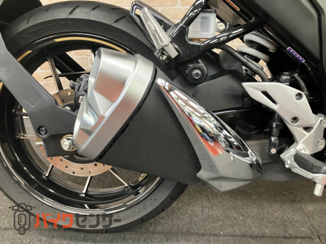 GIXXER SF250 ワンオーナー車 ノーマルコンディション_24