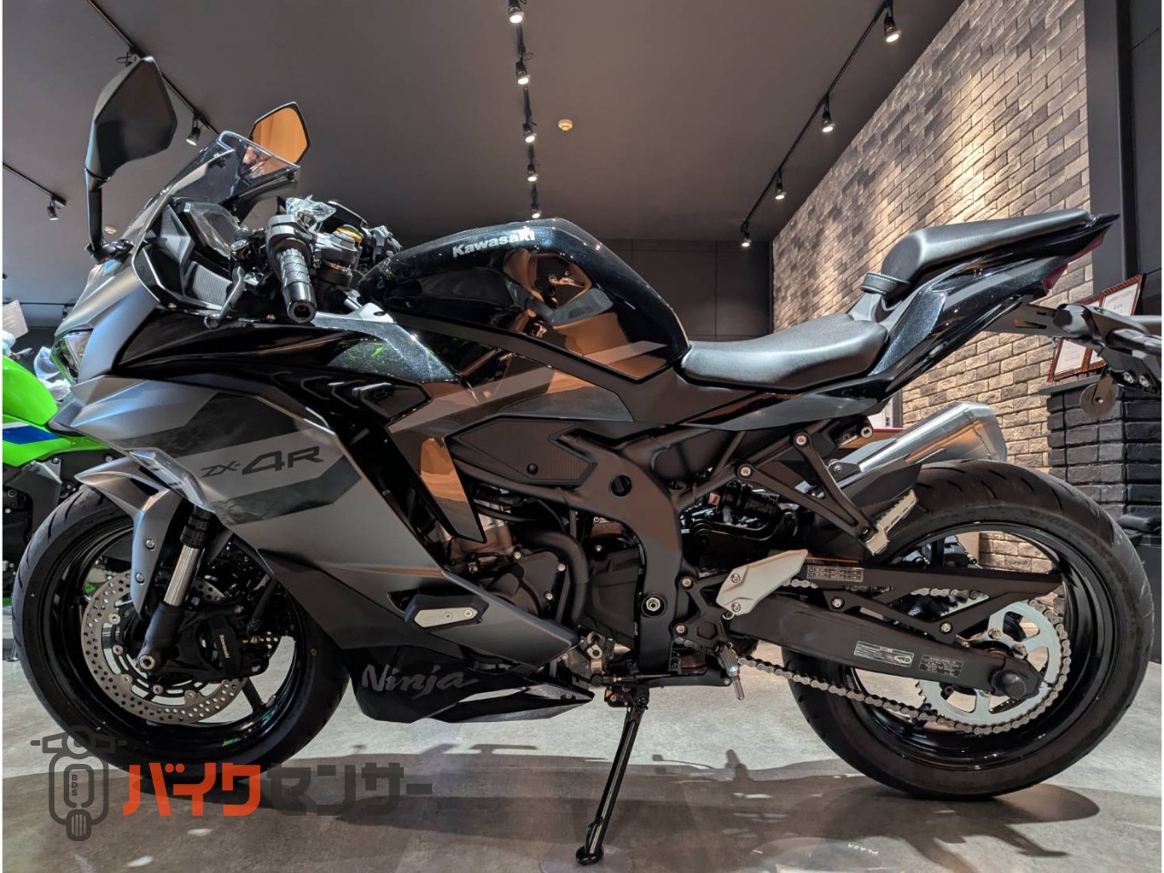 カワサキ NINJA ZX-4R 中型スポーツバイク！！！ B568806| BDSバイク