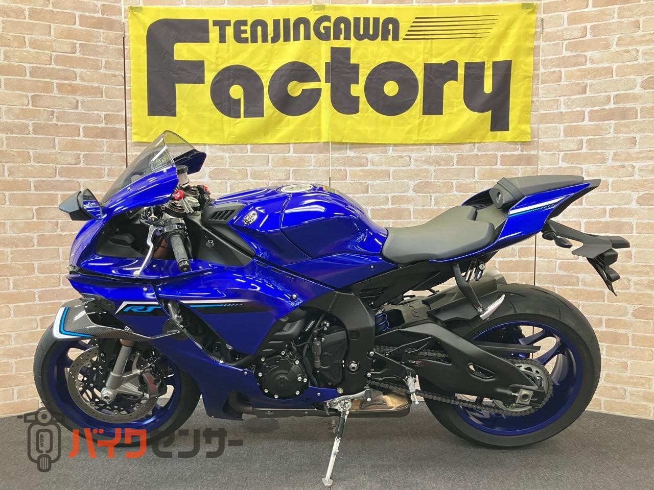 YZF-R1 現行ウイングレット ブレンボキャリパーモデル ノーマルコンディション ETC_3