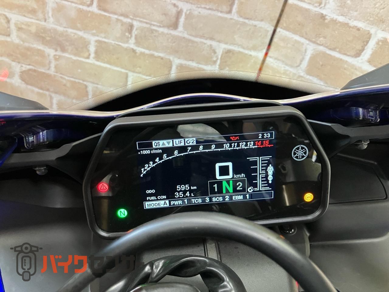 YZF-R1 現行ウイングレット ブレンボキャリパーモデル ノーマルコンディション ETC_11