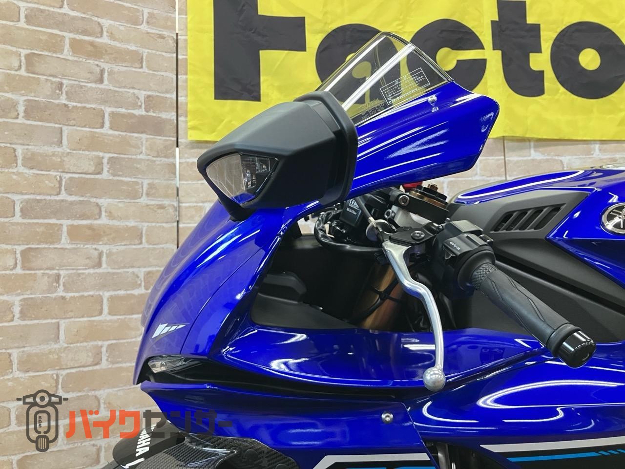 YZF-R1 現行ウイングレット ブレンボキャリパーモデル ノーマルコンディション ETC_12