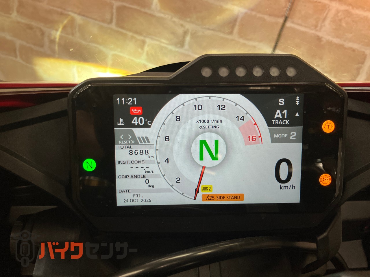 CBR1000RR-R　SP　 カーボンタンクカバー　シングルシート　フェンダーレス　アラーム_15