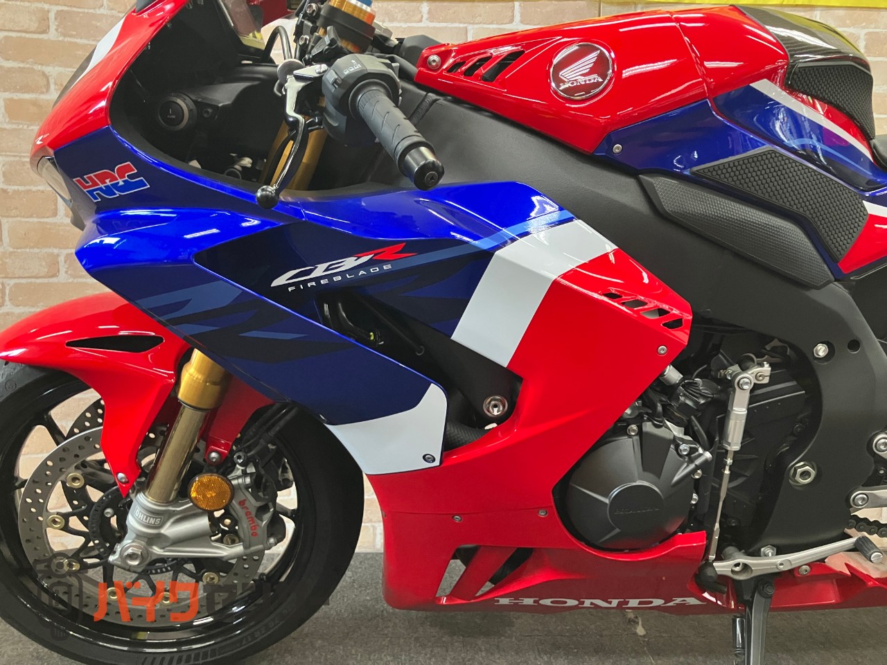 CBR1000RR-R　SP　 カーボンタンクカバー　シングルシート　フェンダーレス　アラーム_19