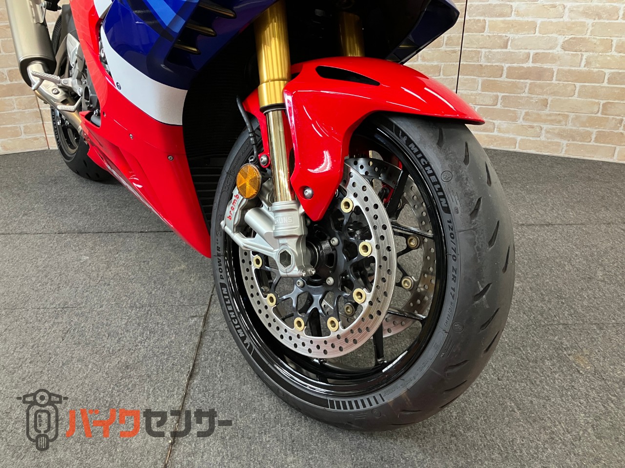 CBR1000RR-R　SP　 カーボンタンクカバー　シングルシート　フェンダーレス　アラーム_30