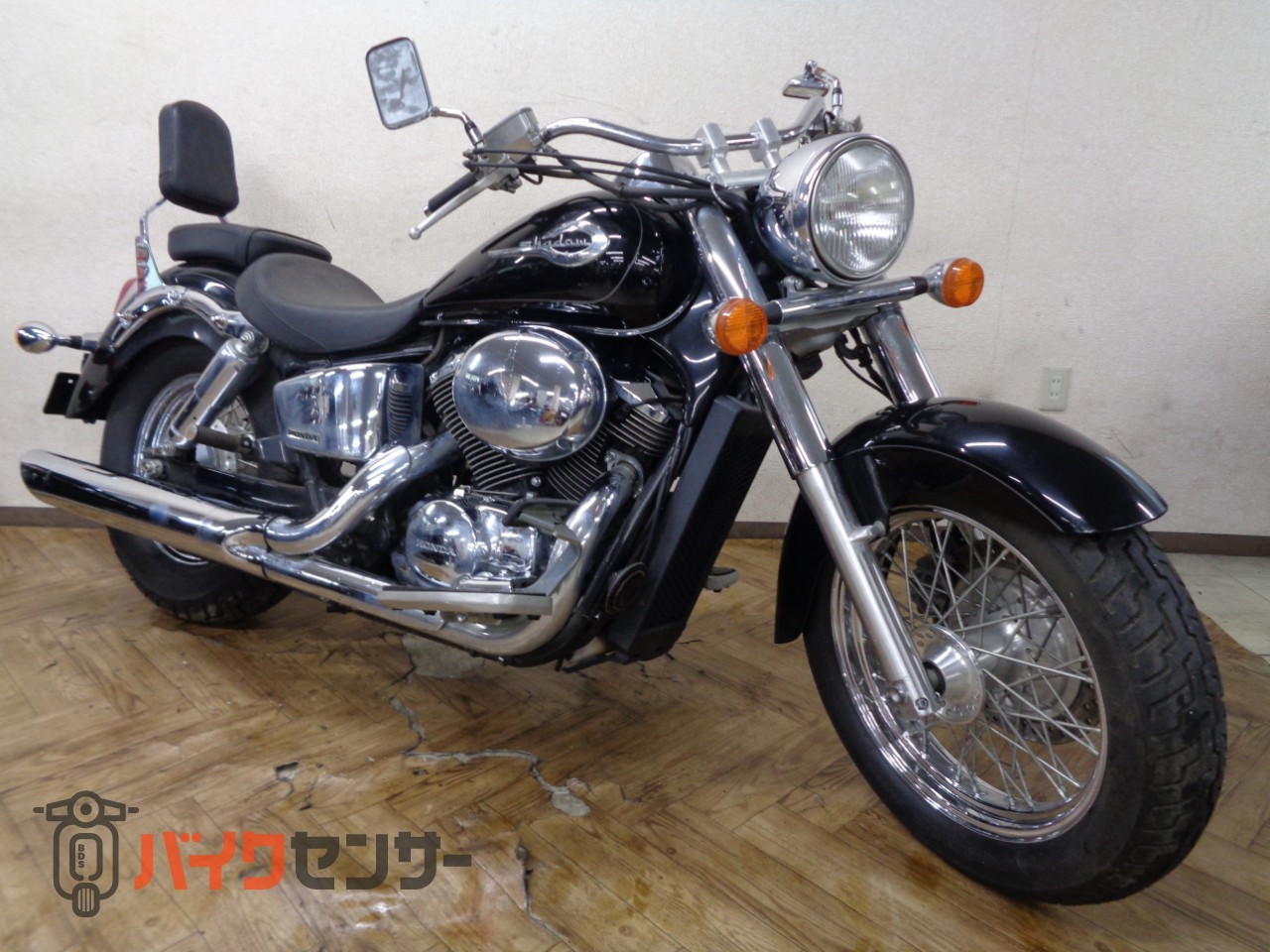 ホンダ シャドウ400NC34 HONDAシャドウ400NC34純正スタッズ付き黒