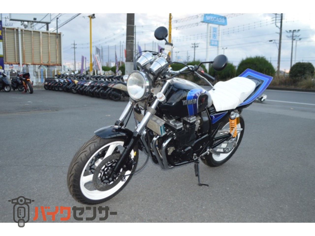ヤマハ XJR400 社外マフラー 前後タイヤ新品 4HM B572083| BDSバイク