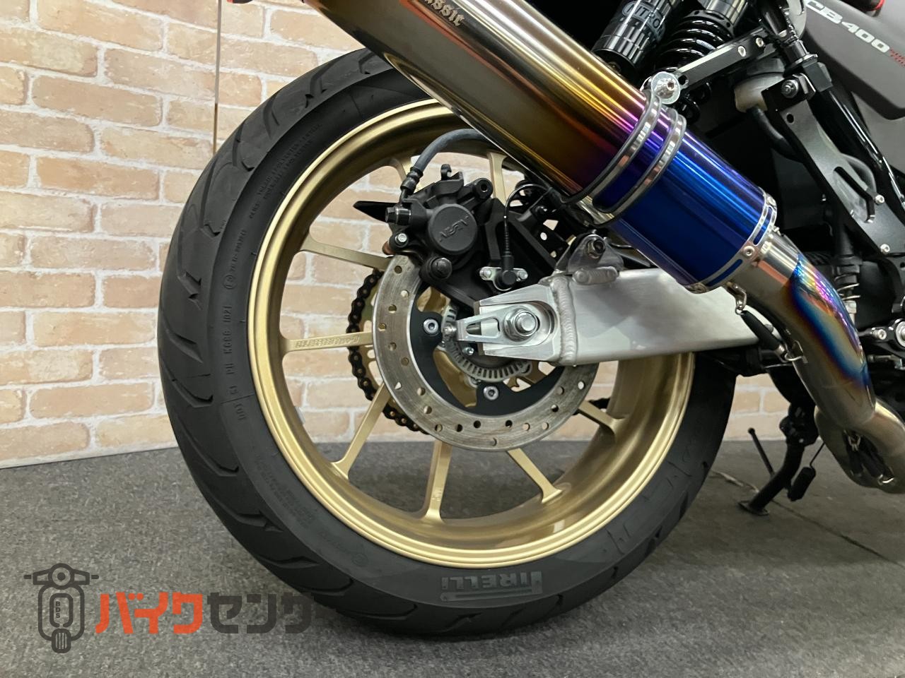 CB400 SUPER FOUR VTEC REVO ナイトロンリアサス ワイバンフルエキ ゲイルスピードホイール ブレーキ等フルカスタム_44