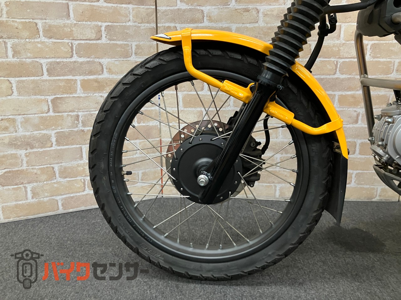 CT125ハンターカブ モリワキマフラー　メーターバイザー　センターキャリア_20