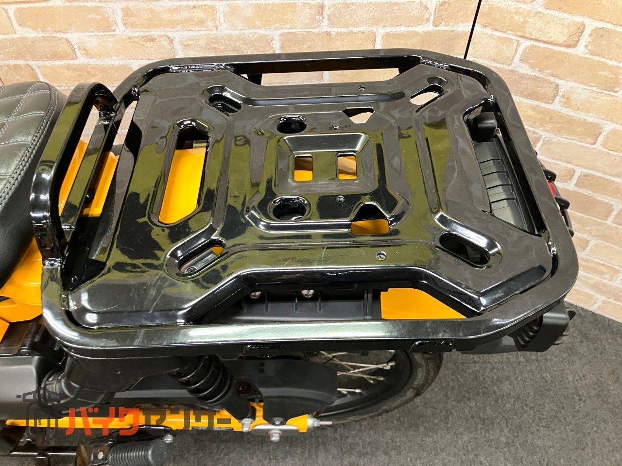 CT125ハンターカブ モリワキマフラー　メーターバイザー　センターキャリア_23