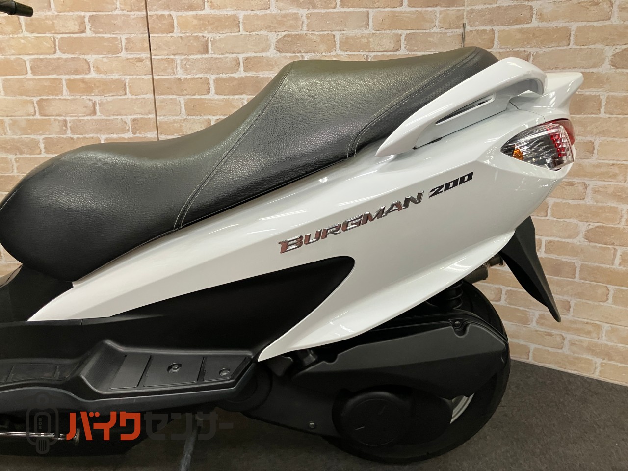 バーグマン200 ビームスマフラー 生産終了車_16