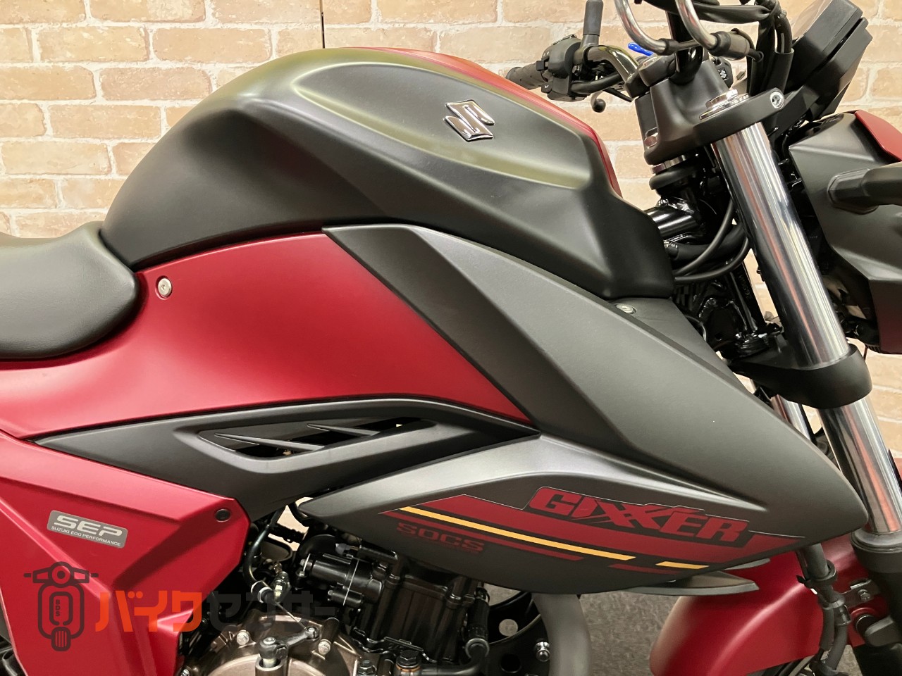 GIXXER250 2025年モデル　ＬＥＤヘッドライト　油冷シングルエンジン_22