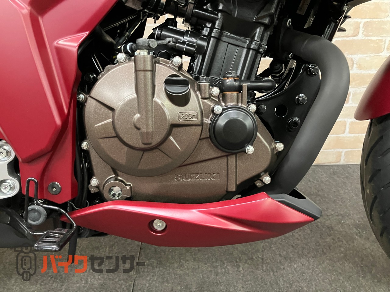 GIXXER250 2025年モデル　ＬＥＤヘッドライト　油冷シングルエンジン_23