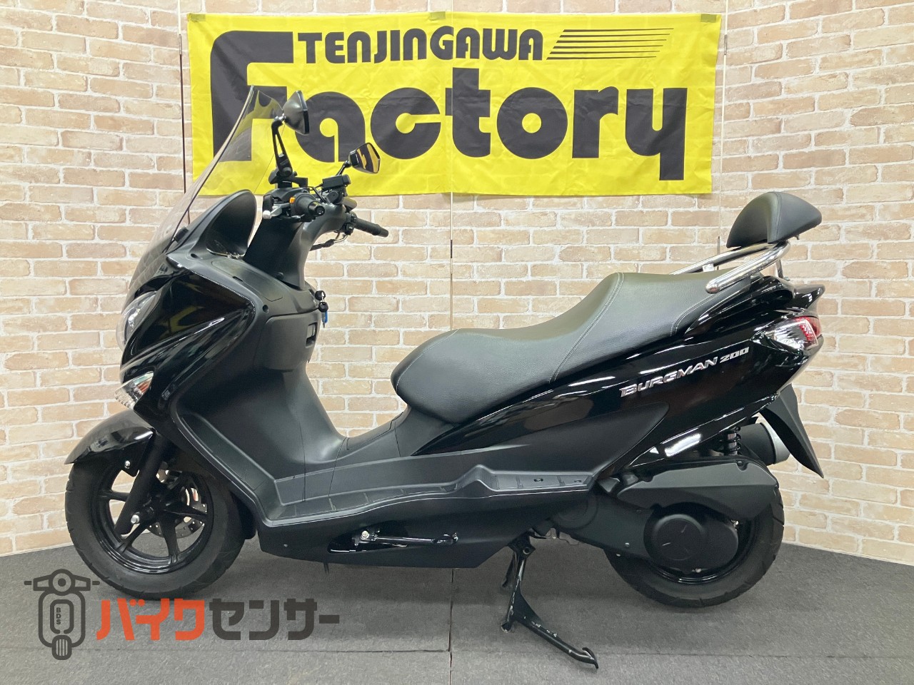 バーグマン200 ABS 最終M1モデル バックレスト グリップヒーター マウントバー_1