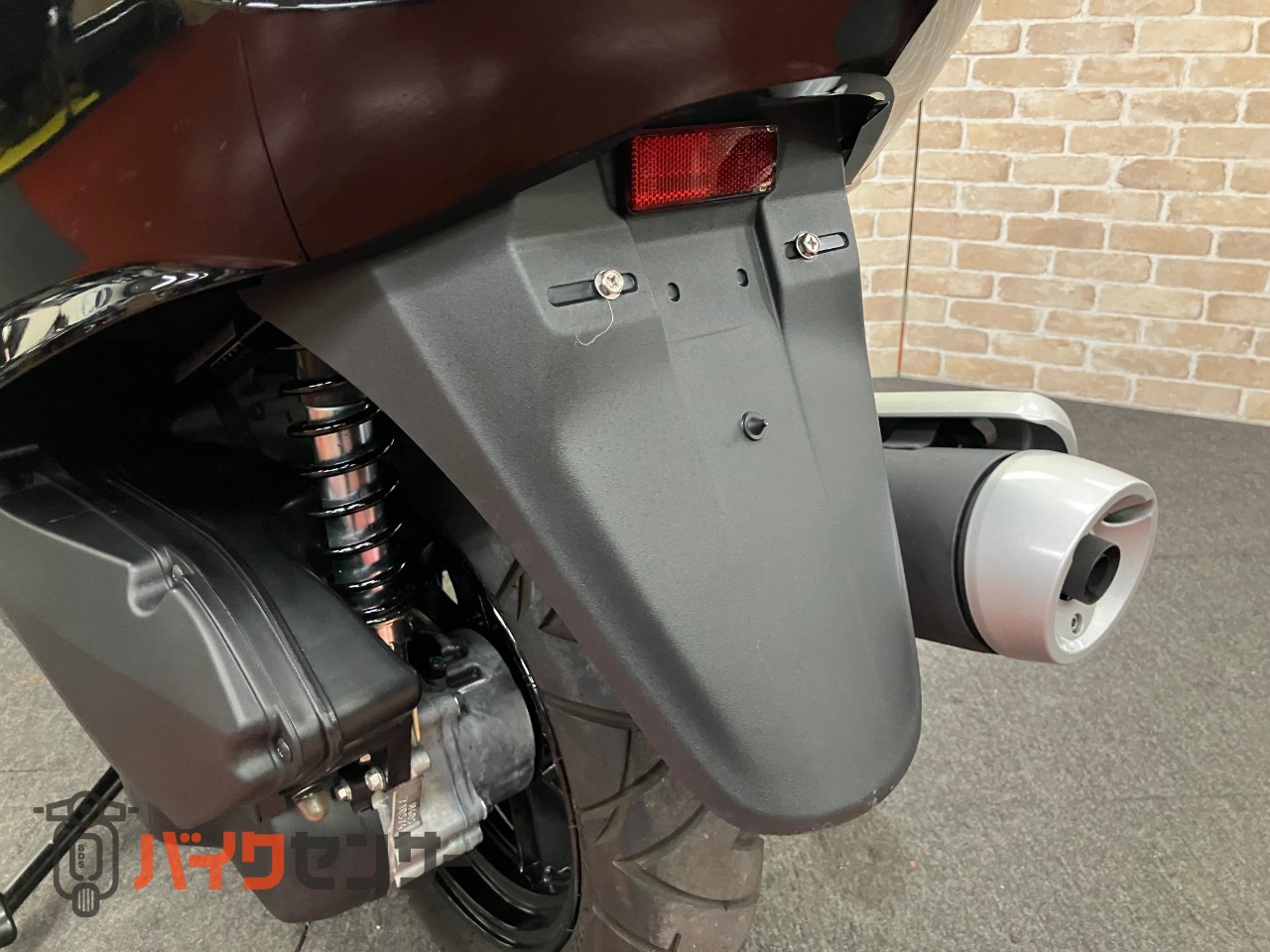 バーグマン200 ABS 最終M1モデル バックレスト グリップヒーター マウントバー_7