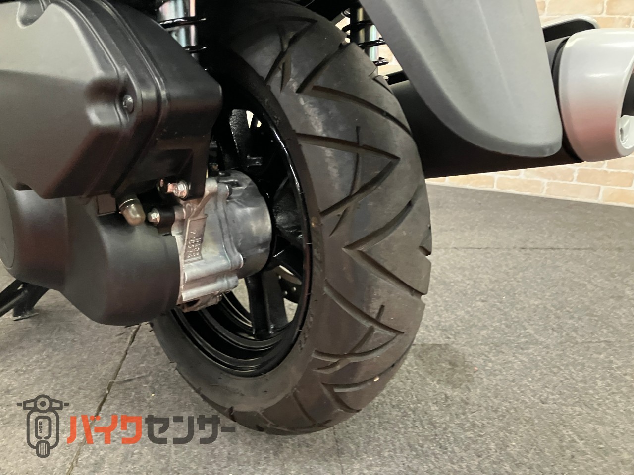 バーグマン200 ABS 最終M1モデル バックレスト グリップヒーター マウントバー_8