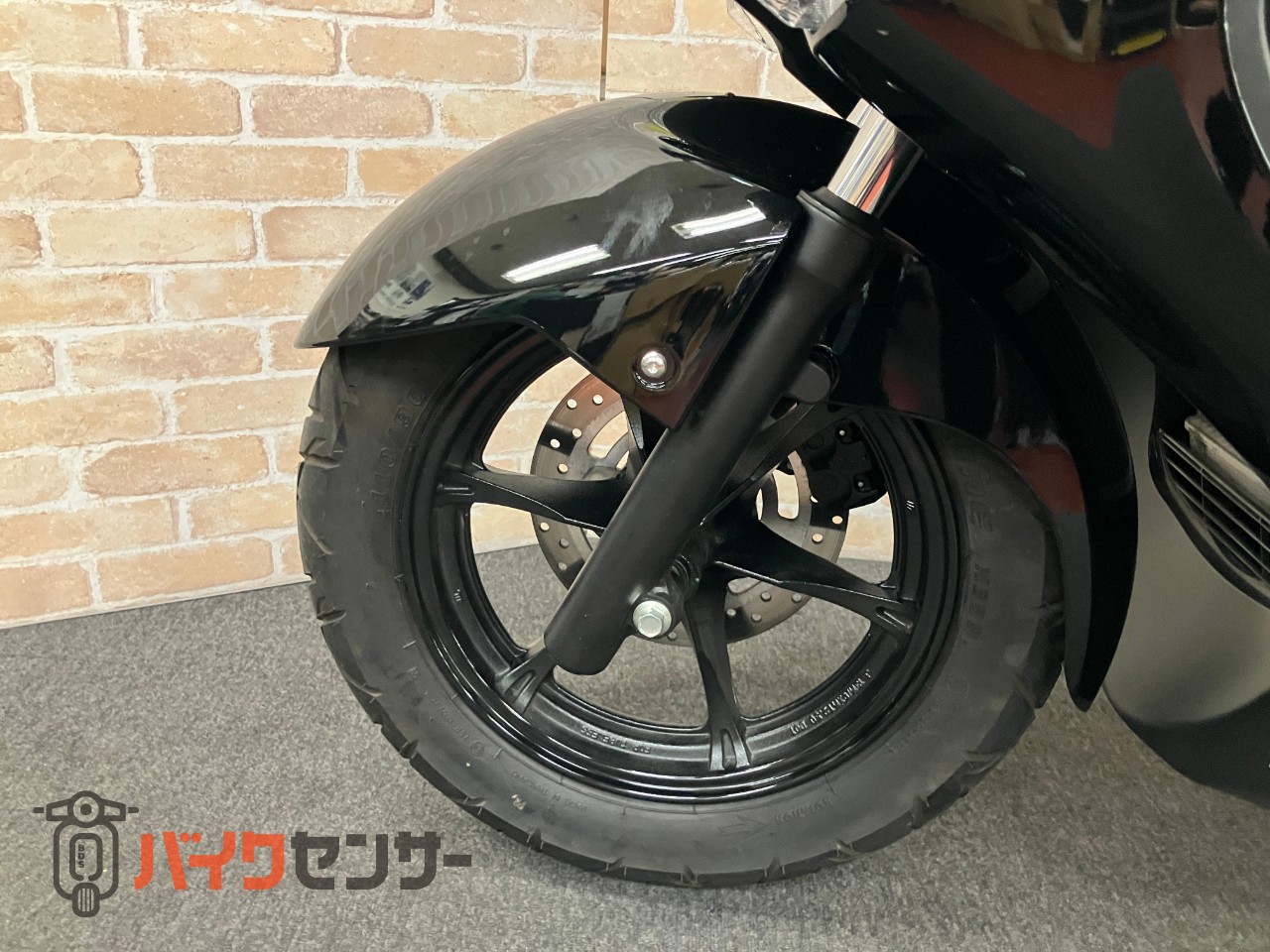 バーグマン200 ABS 最終M1モデル バックレスト グリップヒーター マウントバー_17