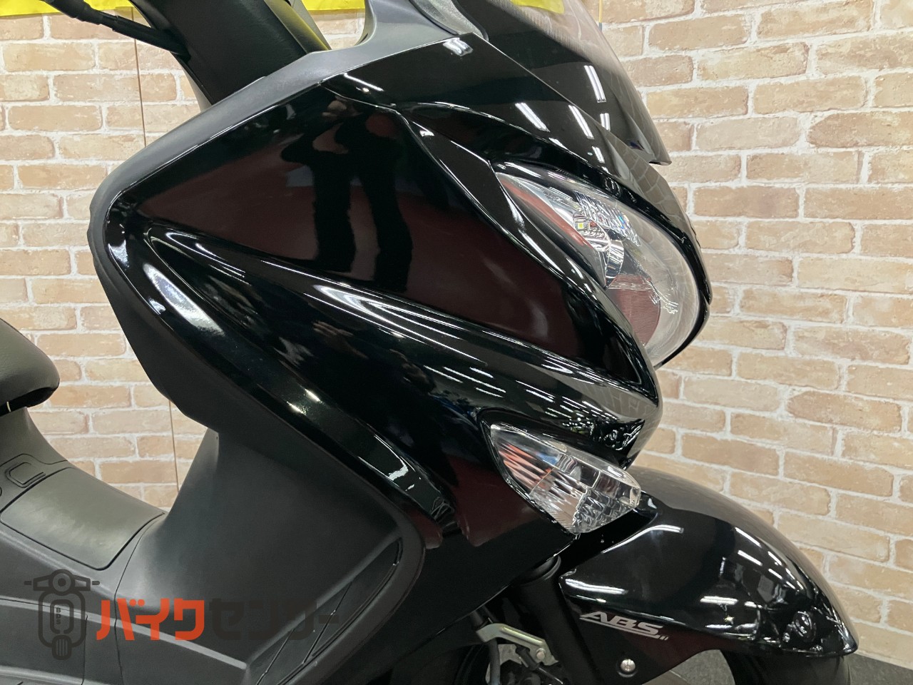 バーグマン200 ABS 最終M1モデル バックレスト グリップヒーター マウントバー_35