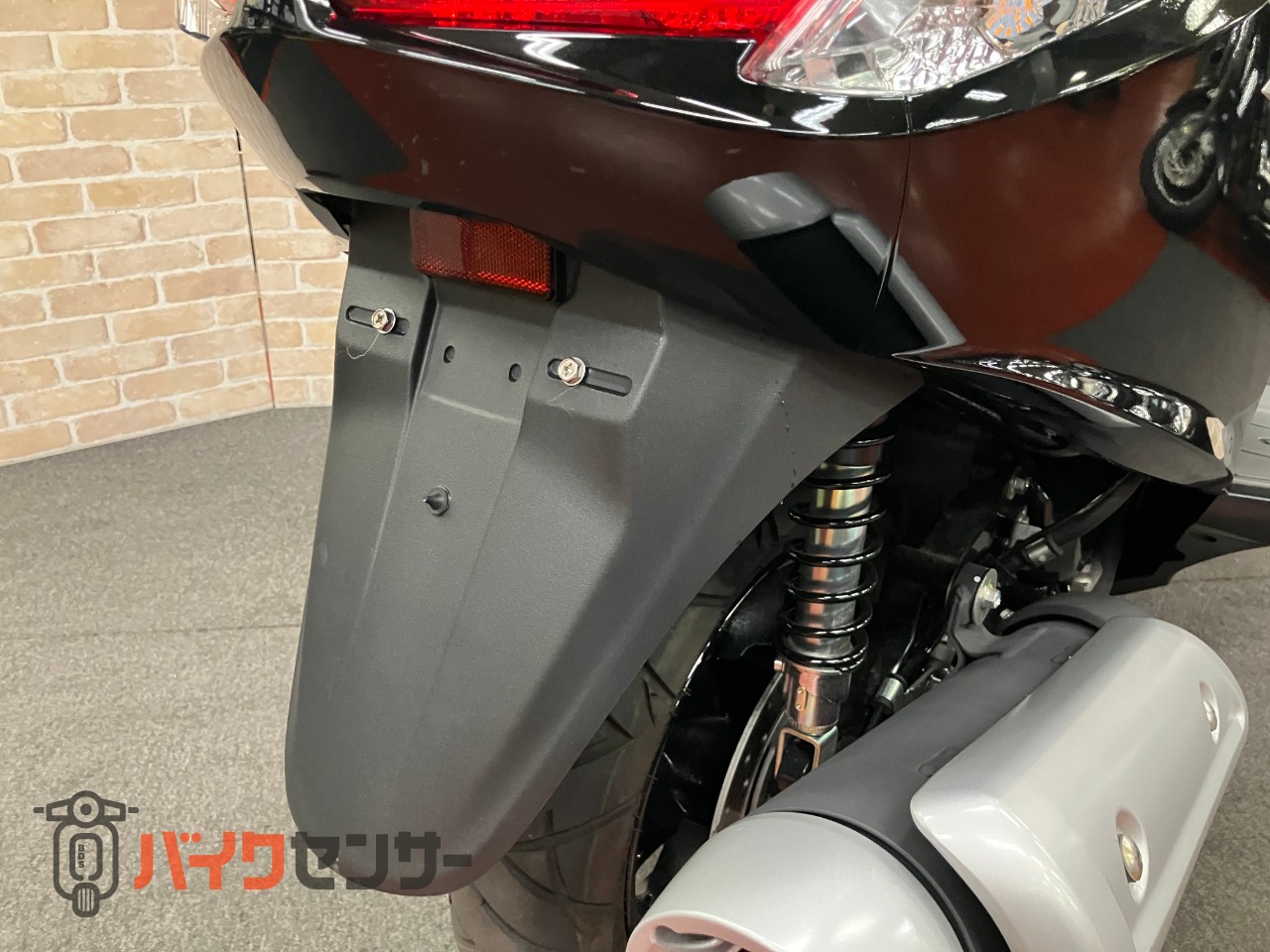 バーグマン200 ABS 最終M1モデル バックレスト グリップヒーター マウントバー_43