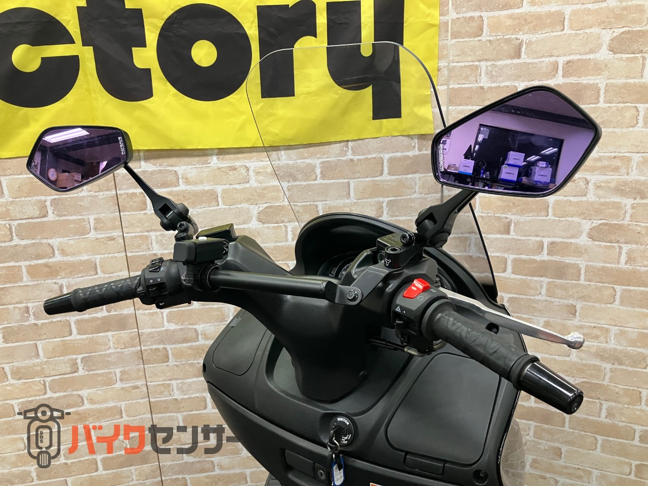 バーグマン200 ABS 最終M1モデル バックレスト グリップヒーター マウントバー_46