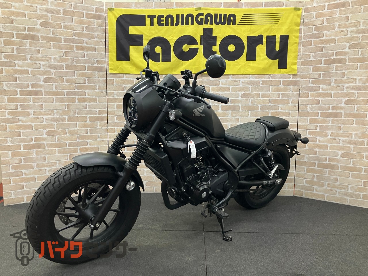 レブル250 Sエディション　ディアブロ　フレームカバー　BEAMS パワーヘッダースリップオン　黒シート変更済_3