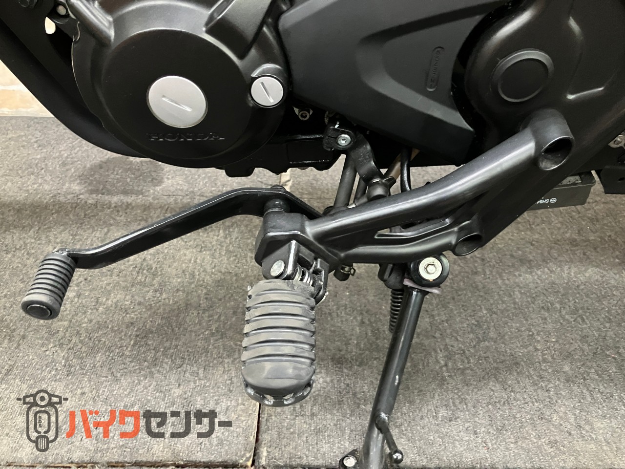 レブル250 Sエディション　ディアブロ　フレームカバー　BEAMS パワーヘッダースリップオン　黒シート変更済_13