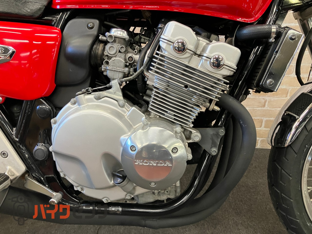 CB400FOUR　モリワキショートマフラー　前後タイヤ交換　フロントフォークオーバーホール　リアサス社外新品交換済み_9
