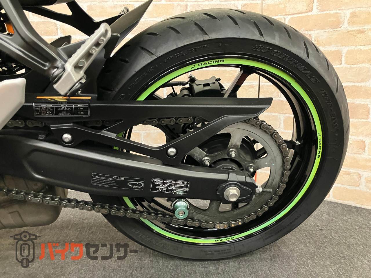 NINJA ZX-25R クイックシフター　ラジエタースクリーン　左右レバー　OVERハンドル_20
