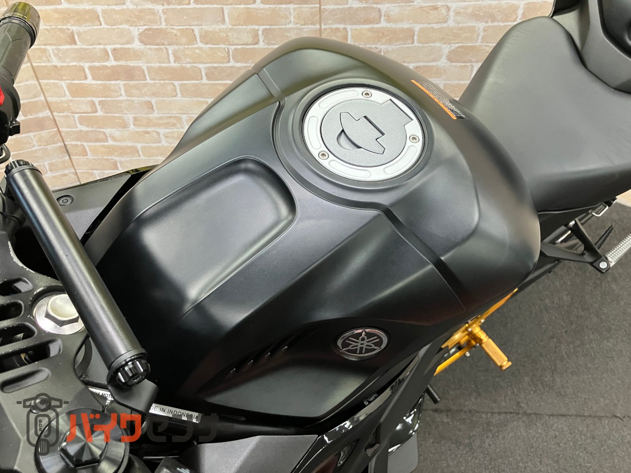 YZF-R25　WR'Sスリップオン　ベビーフェイスバックステップ　カウリングプロテクター　クイックシフター　フェンダーレス_27