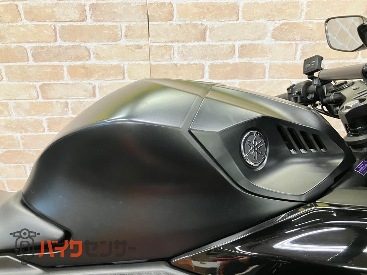YZF-R25　WR'Sスリップオン　ベビーフェイスバックステップ　カウリングプロテクター　クイックシフター　フェンダーレス_36