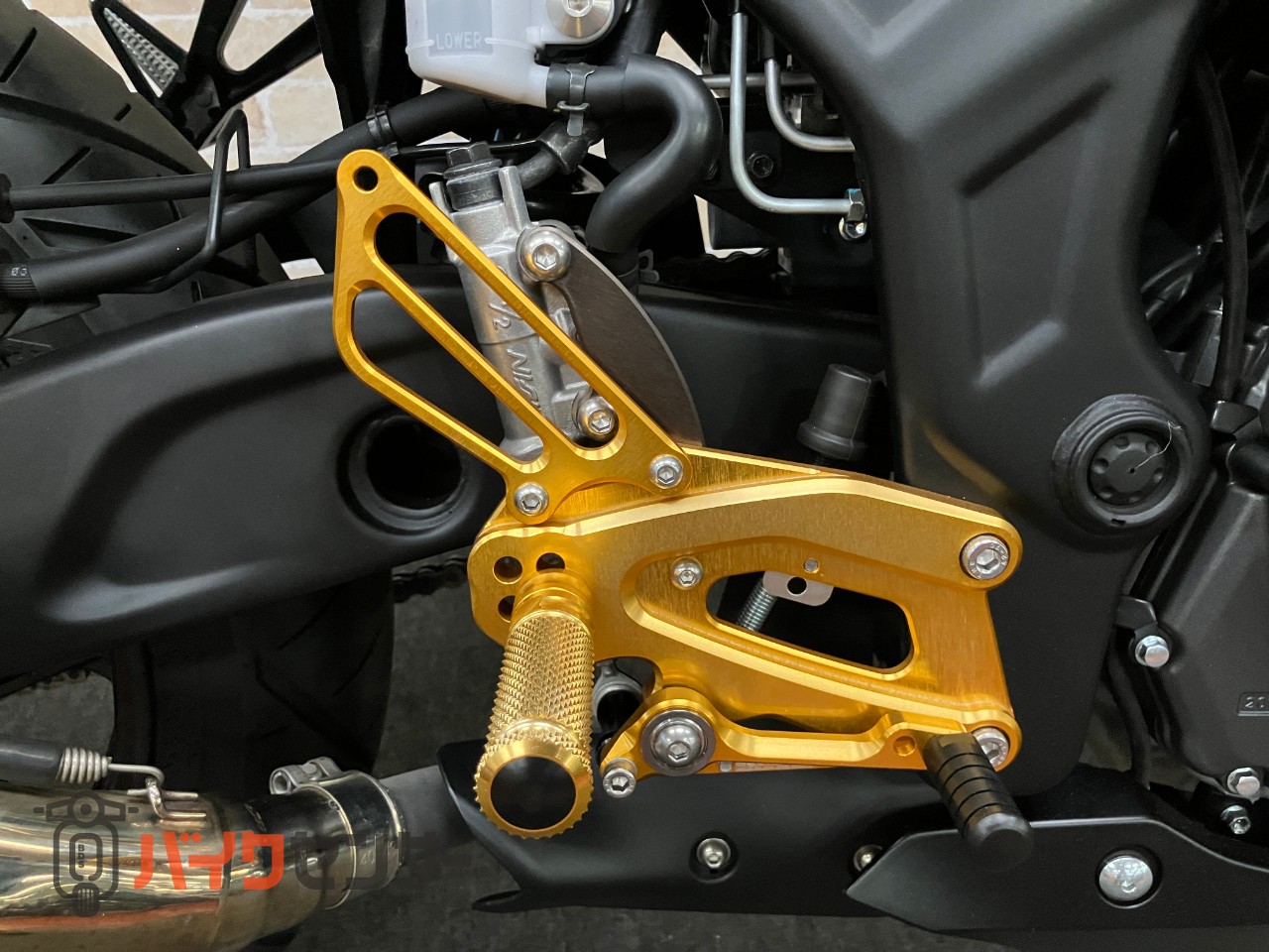 YZF-R25　WR'Sスリップオン　ベビーフェイスバックステップ　カウリングプロテクター　クイックシフター　フェンダーレス_38