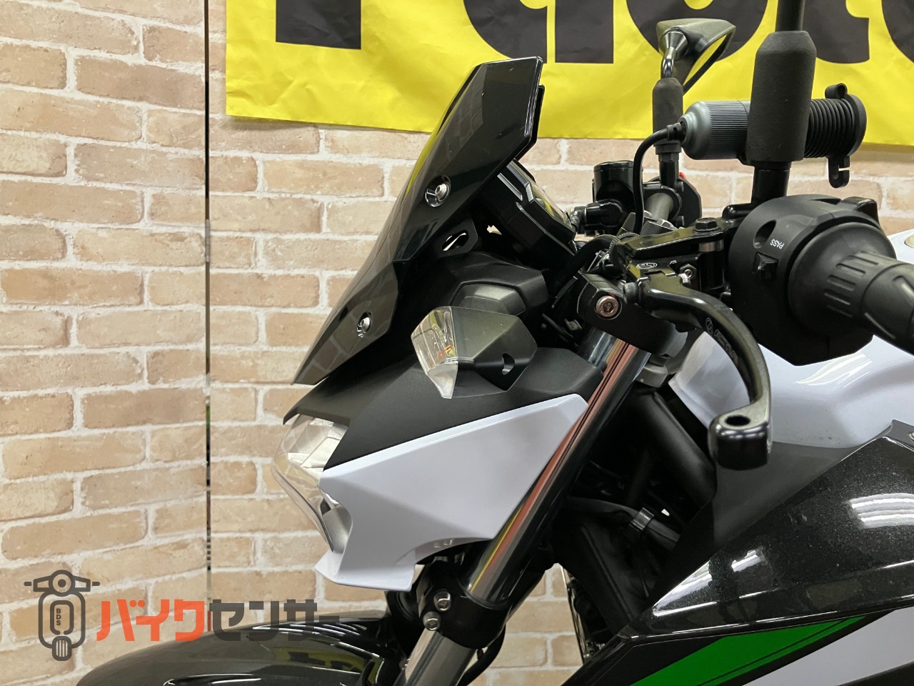 Z250　ラジエタースクリーン　メーターバイザー　ACTIVE左右レバー　ETC USB_14