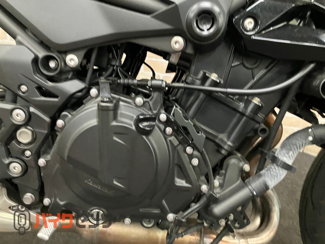 Z250　ラジエタースクリーン　メーターバイザー　ACTIVE左右レバー　ETC USB_35