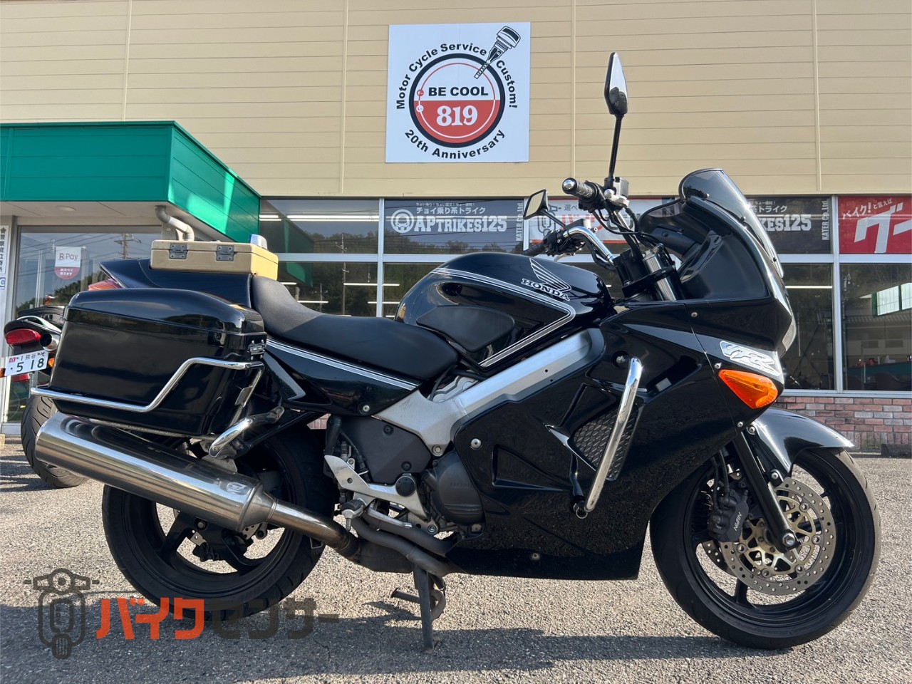 ホンダ 【動画有り】VFR800 RC46 2002年モデル 黒バイ仕様 B575814