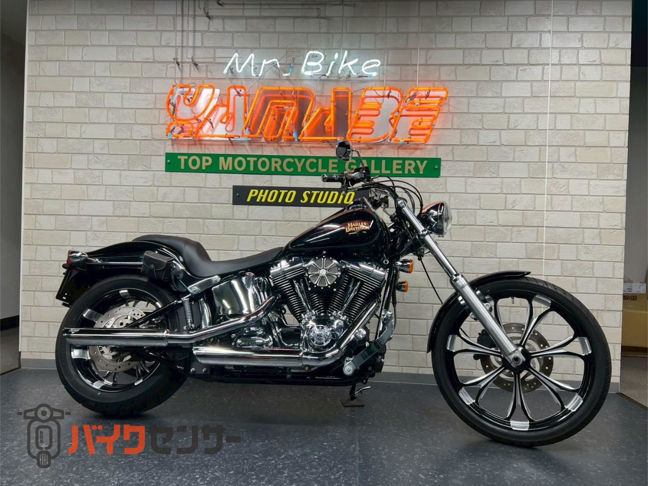 ハーレーダビッドソン FXSTC ソフテイルカスタム 2010年モデル バンス