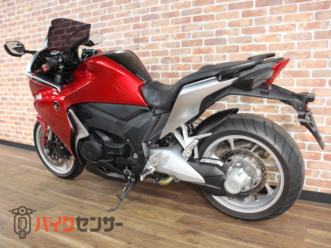ホンダ VFR1200F ABS ワイバーンマフラー ETC装備 B577031| BDSバイク