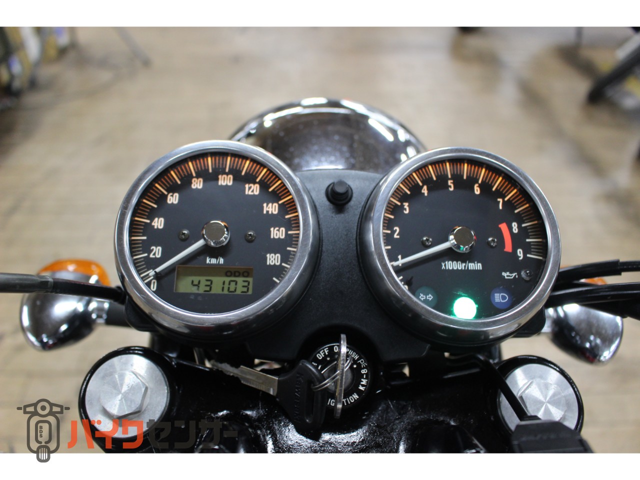 カワサキ W650 大阪～整備済み全国陸送、フェリー発送、ローン、リース