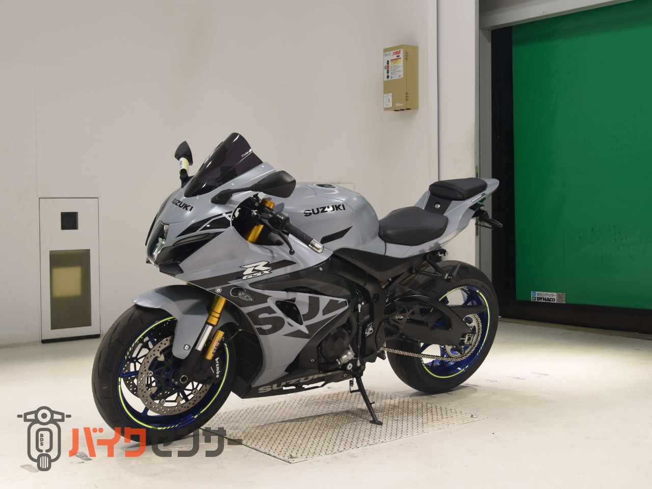 GSX-R1000R　アロースリップオン　フェンダーレス　スモークスクリーン_3