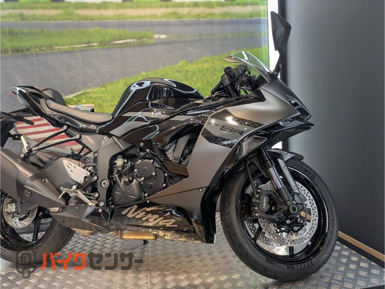 カワサキ NINJA ZX-6R 2026年最新モデル・メタリックマットグラフェン