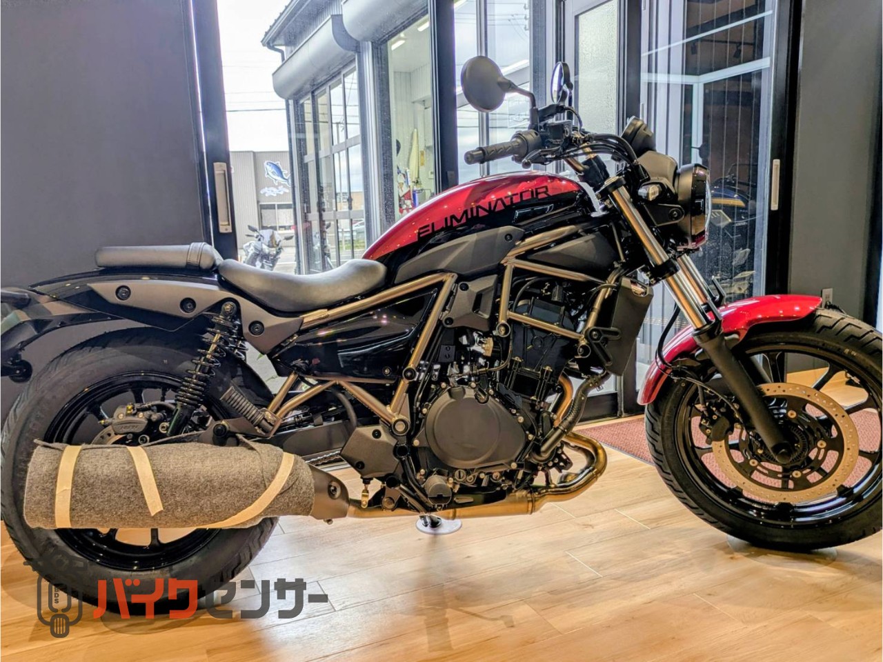 エリ カワサキ エリミネーター PLAZA EDITION 2026年最新モデル・USB