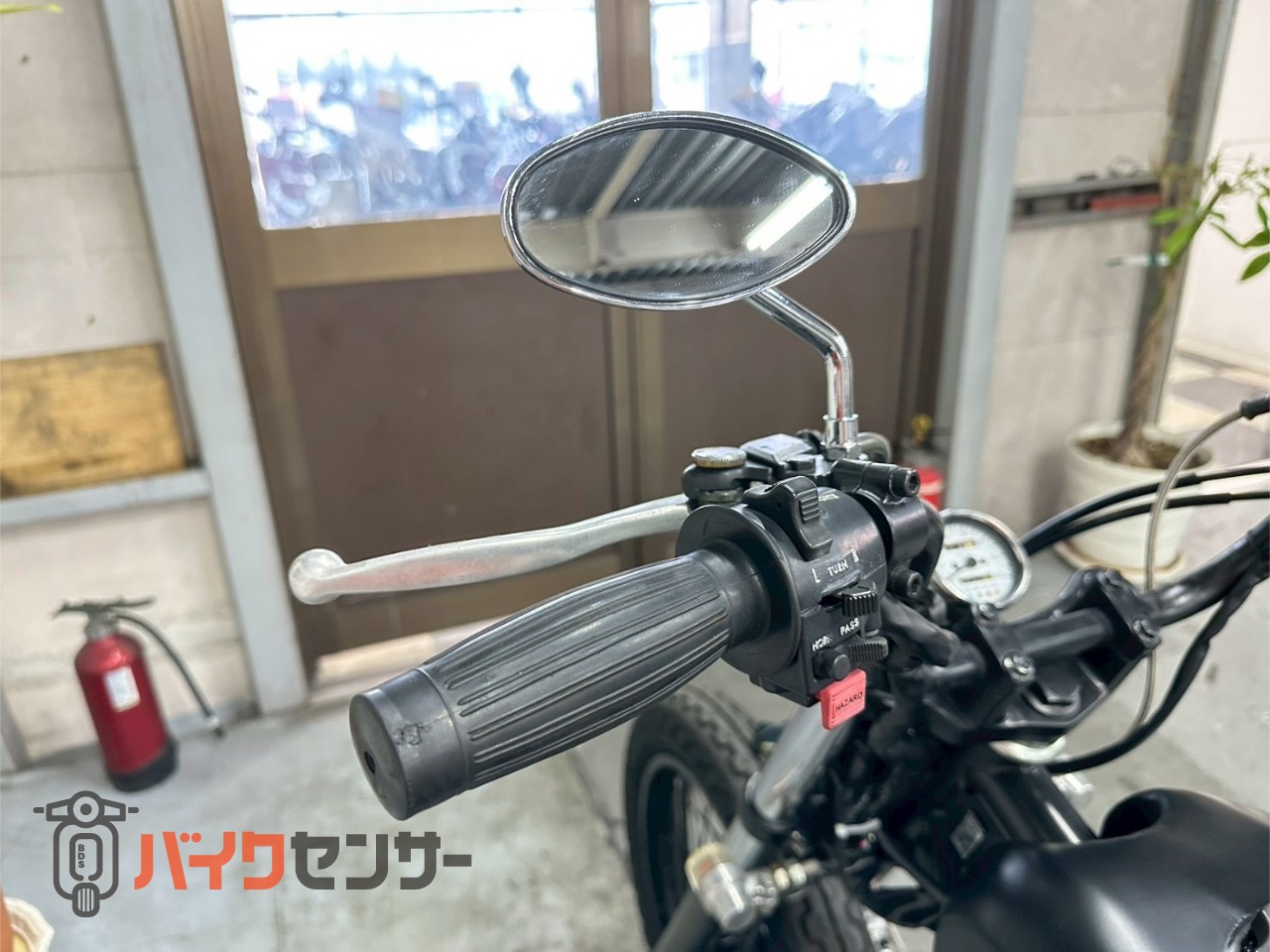 カワサキ エストレヤRS タイヤ前後新品、スポタン、タックロールシート