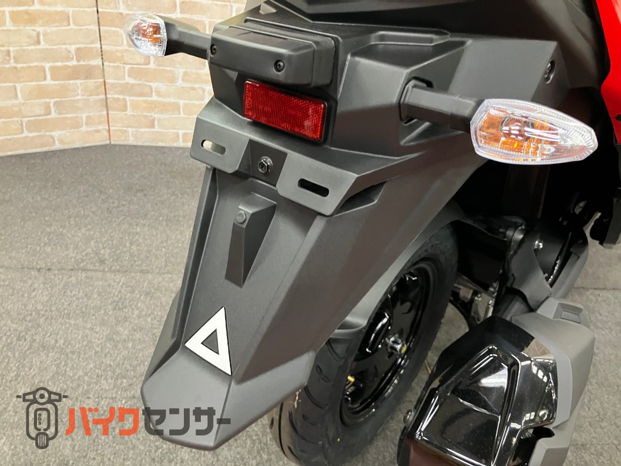 アヴェニス125_35