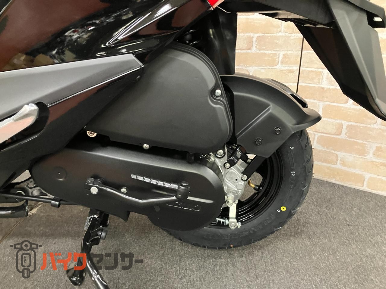 アヴェニス125　Ｍ6モデル　LEDヘッドライト　メットイン　サイドスタンド_16