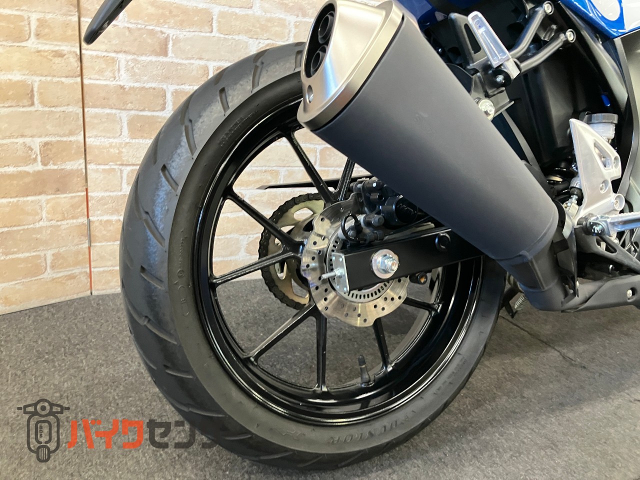 GSX-R125ステップバックプレート　マルチバー ワンオーナー車_13