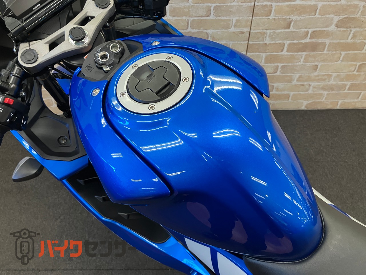 GSX-R125ステップバックプレート　マルチバー ワンオーナー車_23